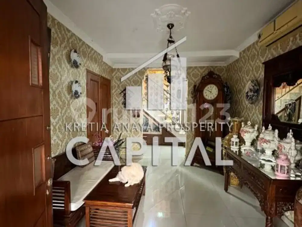 Harga Menawan Rumah Strategis di Area Turangga Sayap Gatot Subroto
