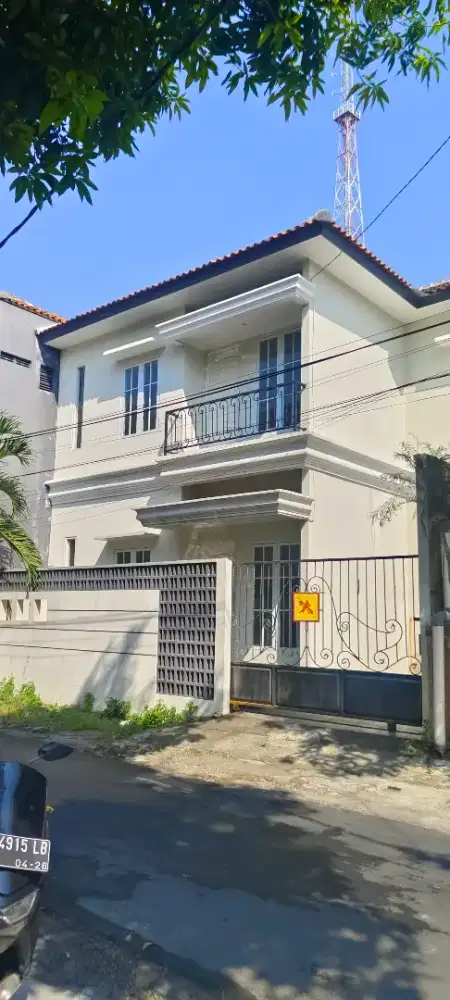 Rumah Makamhaji dekat pajang dan Kota solo