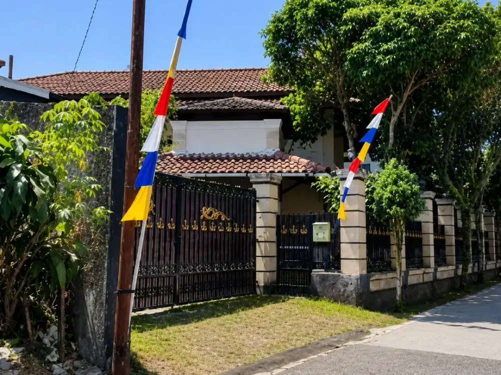 Murah Rumah Luas Jl. Sariwangi Indah II