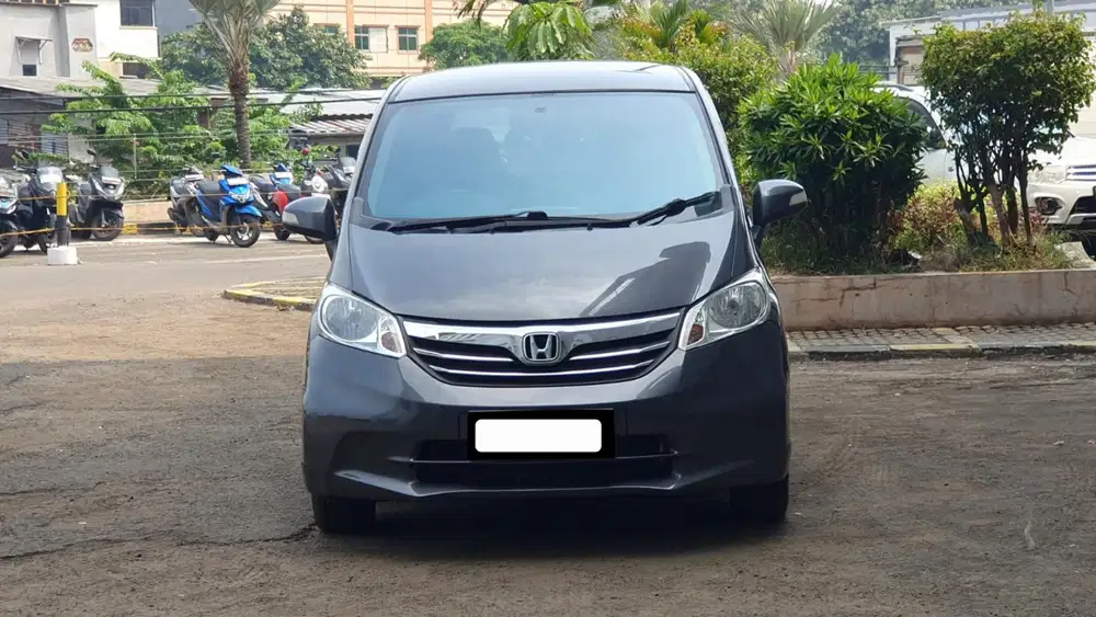 Honda freed sd 2013 abu pajak panjang