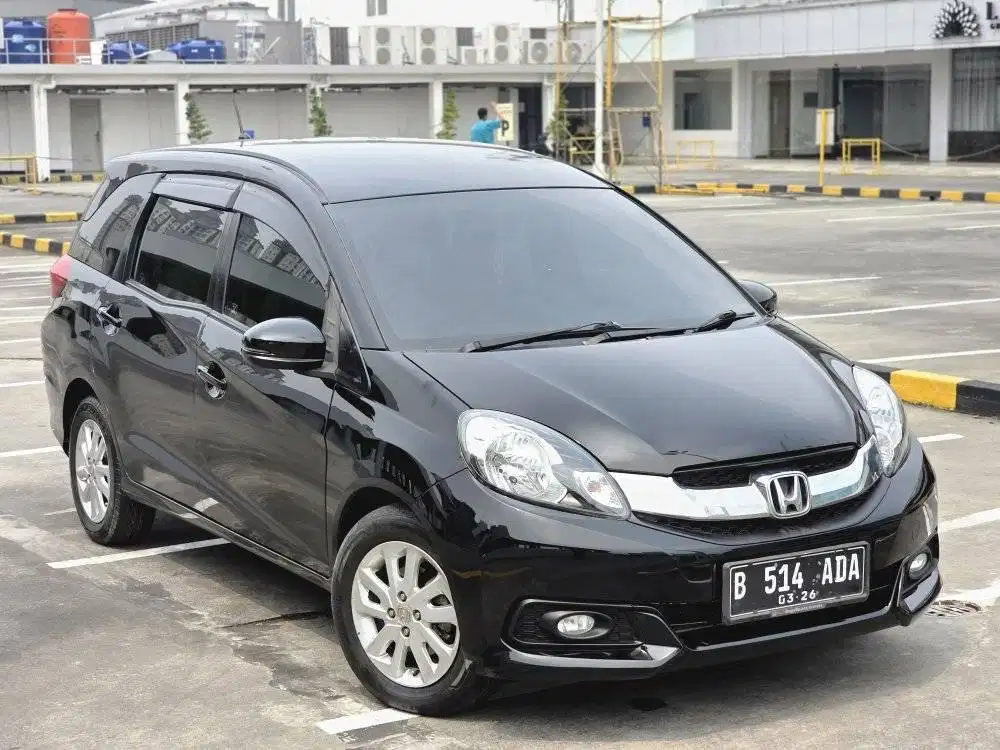 Honda Mobilio e 2016 hitam