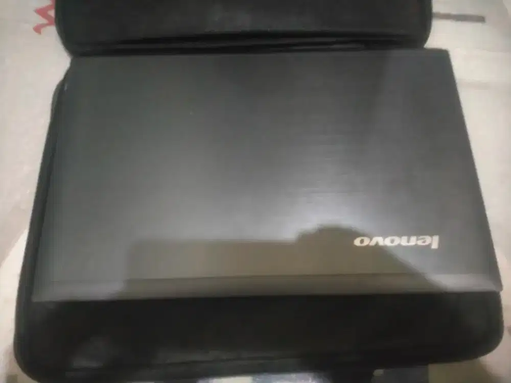 Laptop Lenovo core i5