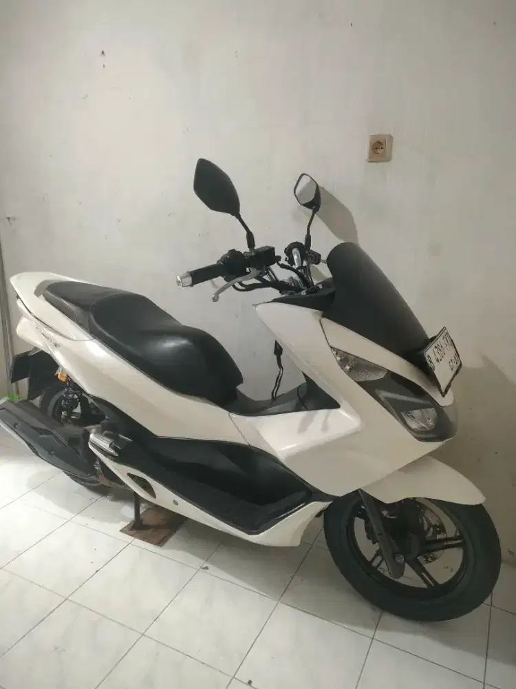 HONDA PCX CBU Vietnam