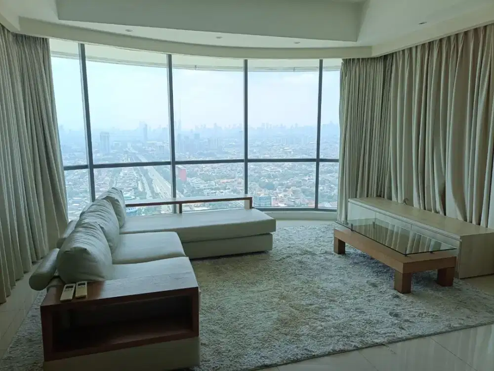 APARTMENT ST. MORITZ PRESIDENTIAL SUITE JAKARTA BARAT