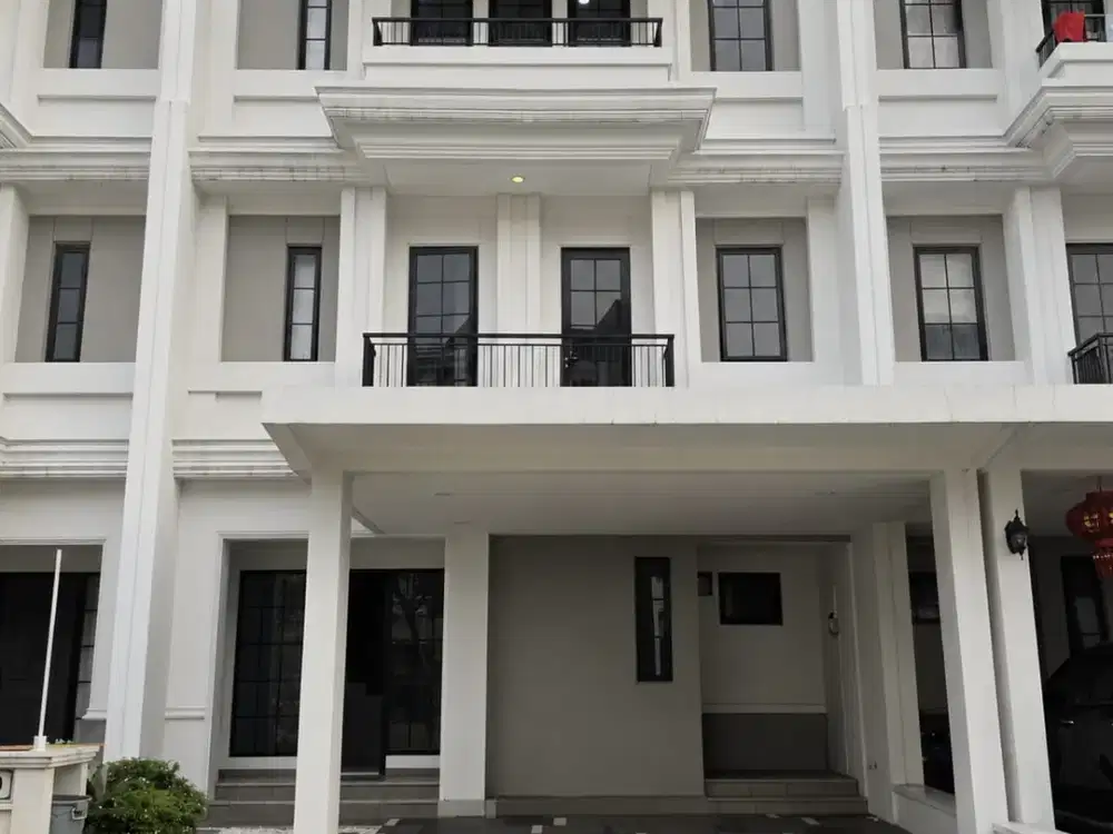 Winona Rumah Mewah di Alam Sutera, Sangat Strategis
