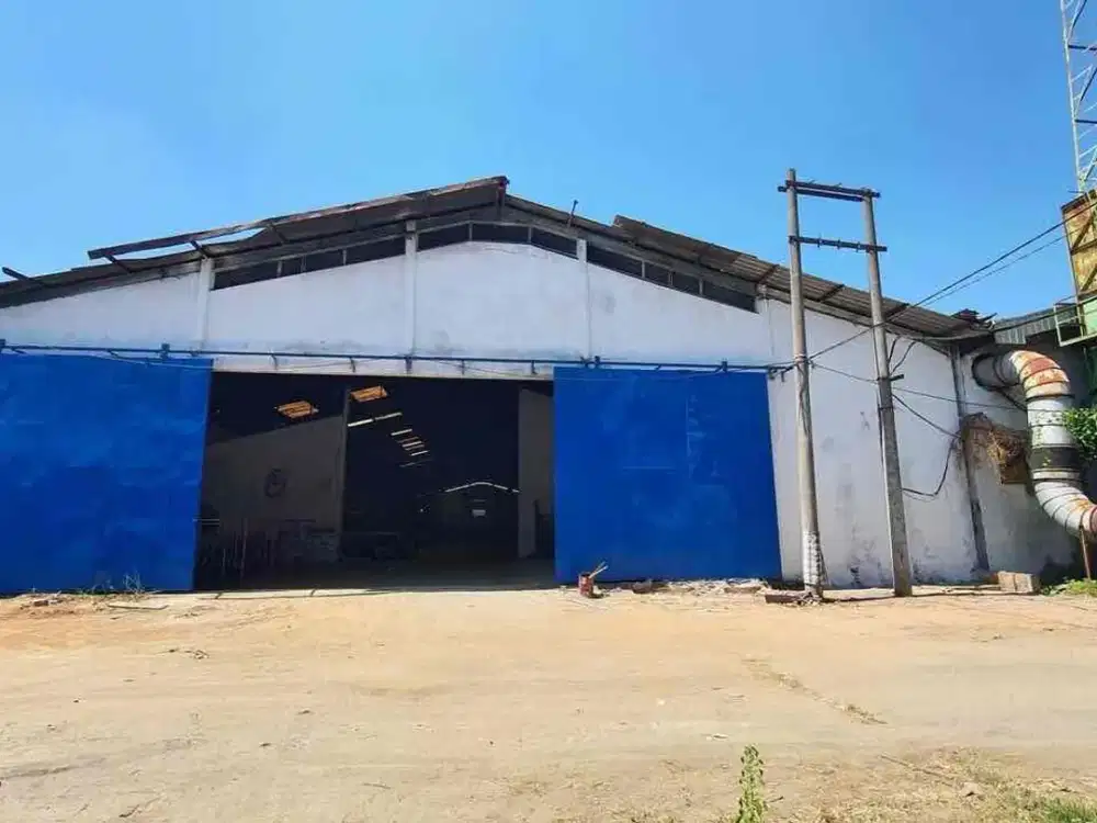 MURAH dengan spec luas  2070 m2 Dijual Gudang premium di sby daerah tambak sawah