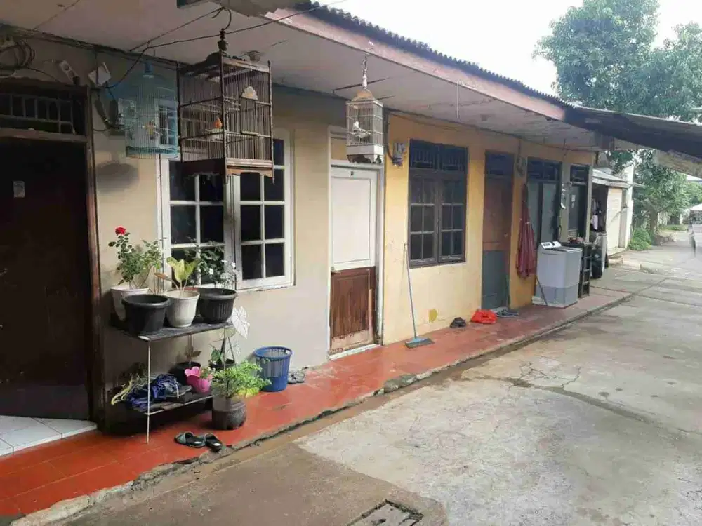 Dijual 7 Petakan Rumah Kontrakan di Ciputat