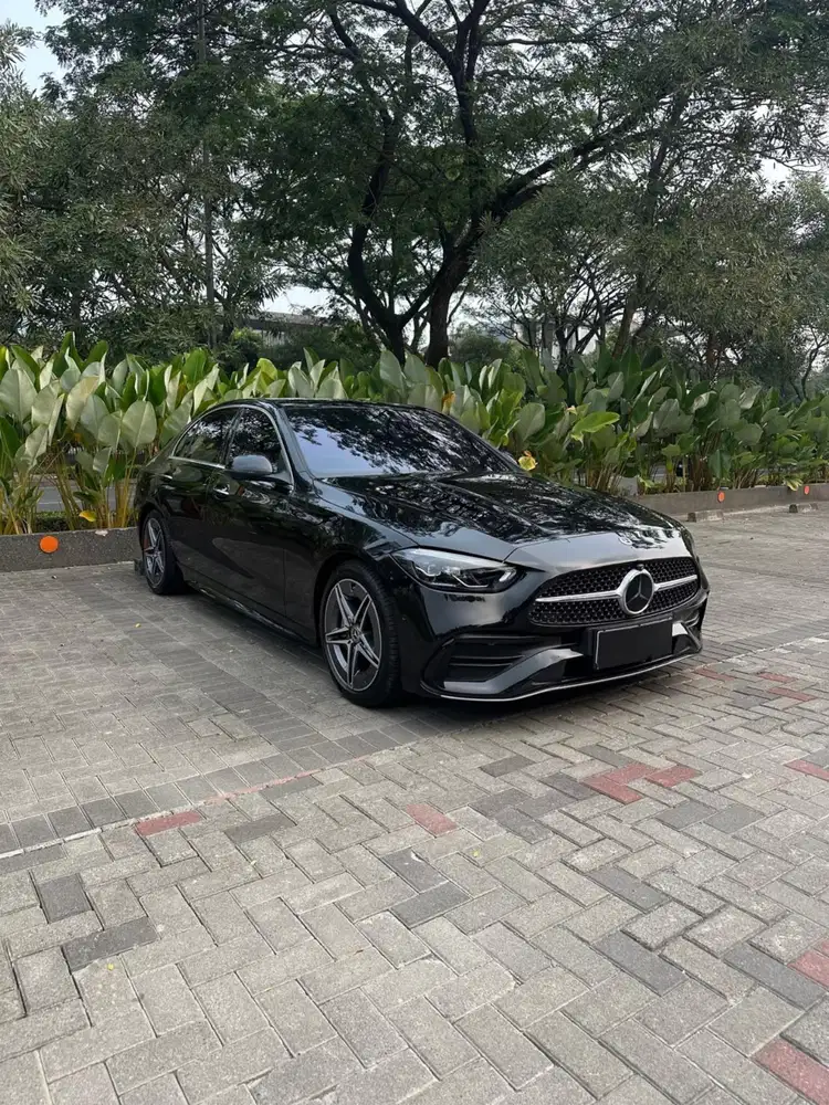 Mercedes Benz C300 AMG 2026 NIK 2024