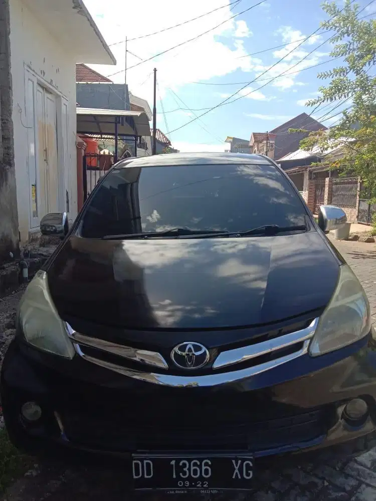 Toyota avanza G 2012 Metic