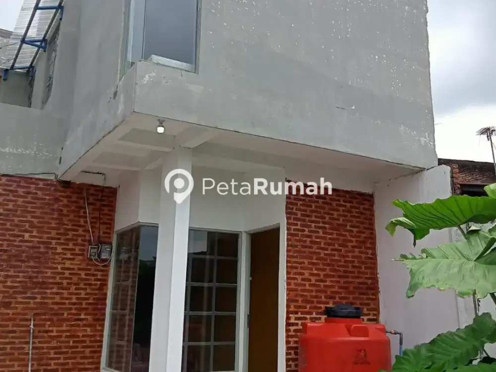 DIJUAL RUMAH JALAN TANAH ENAM RATUS KOMPLEK DELI LAND-  (MAICAHEL)