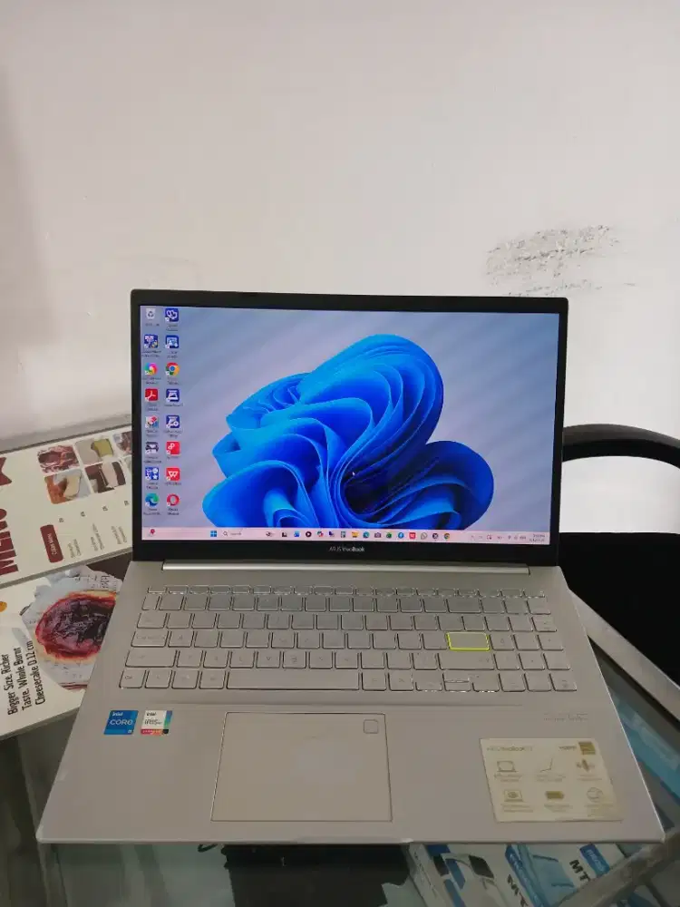 Laptop Asus Vivobook K513E Core I5 Gen 11 Ram 8 Ssd 512 Intel Iris Xe