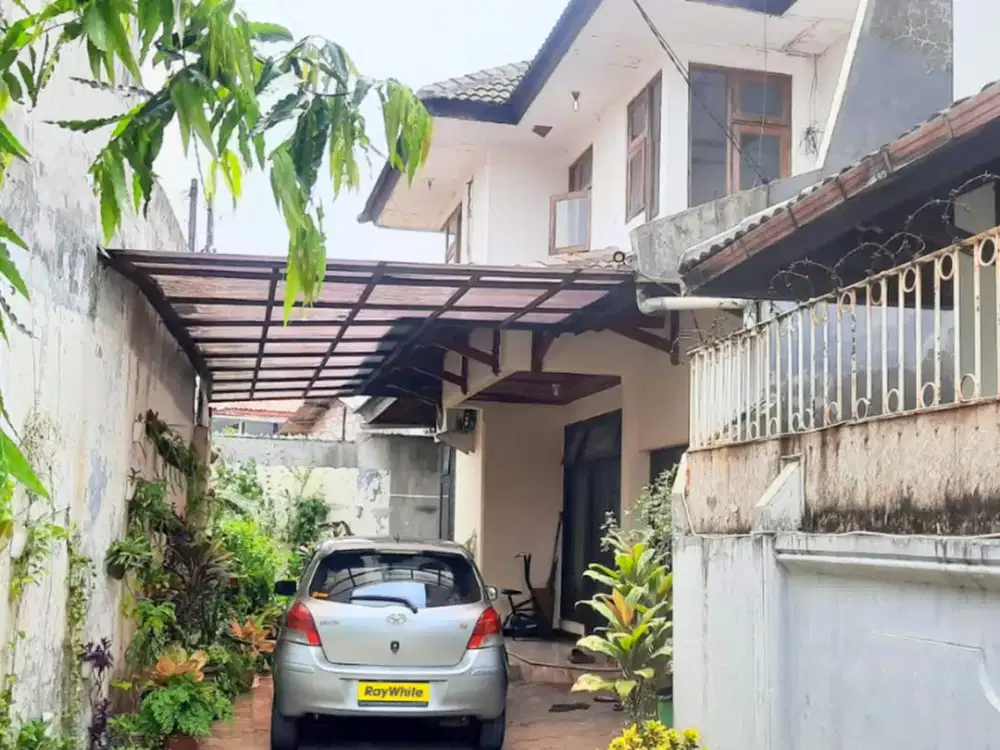 Rumah Bagus 2 lantai Lokasi Strategis di Pasar Minggu, Jakarta Selatan