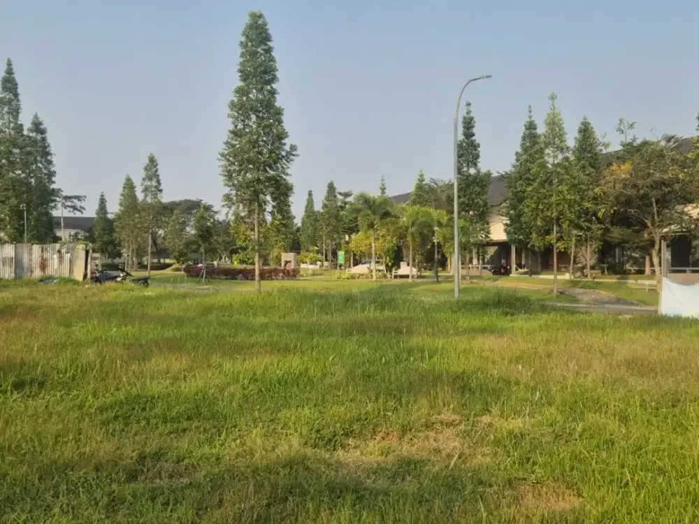 Kontur Datar, View Danau, Kavling Cocok Untuk Bangunan di Kota Baru Parahyangan, Bandung