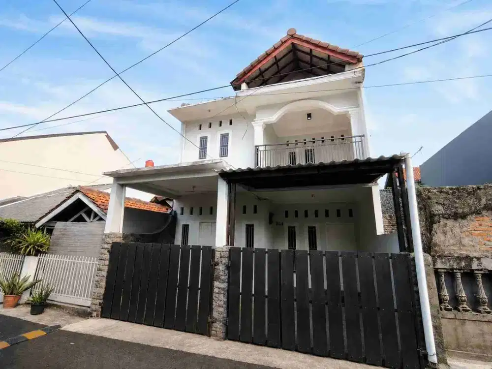 CANTIK SIAP HUNI ! RUMAH PONDOK BAMBU