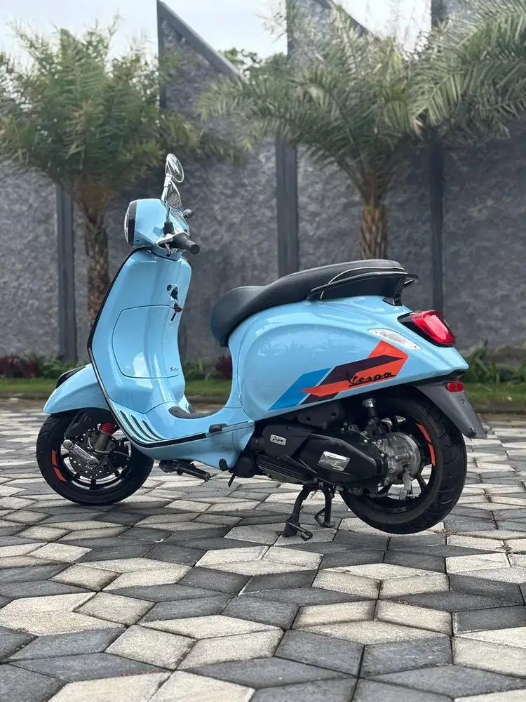 Vespa Primavera S 150 ABS IGet 2023 Biru Metalik Koko Motor