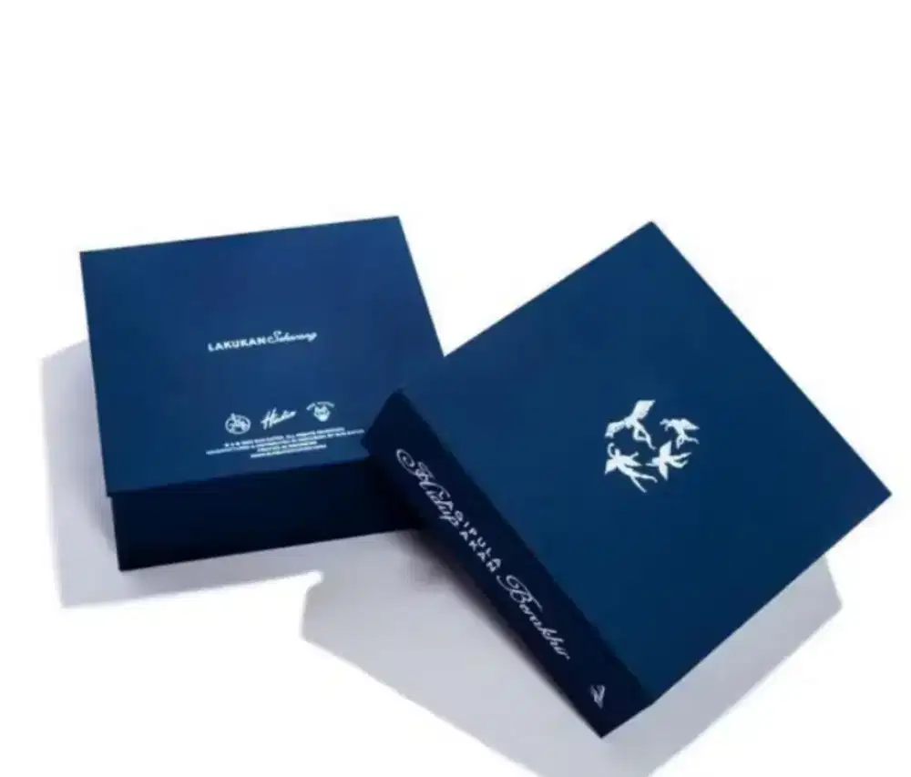 CD BOXSET HINDIA LAGIPULA HIDUP AKAN BERAKHIR