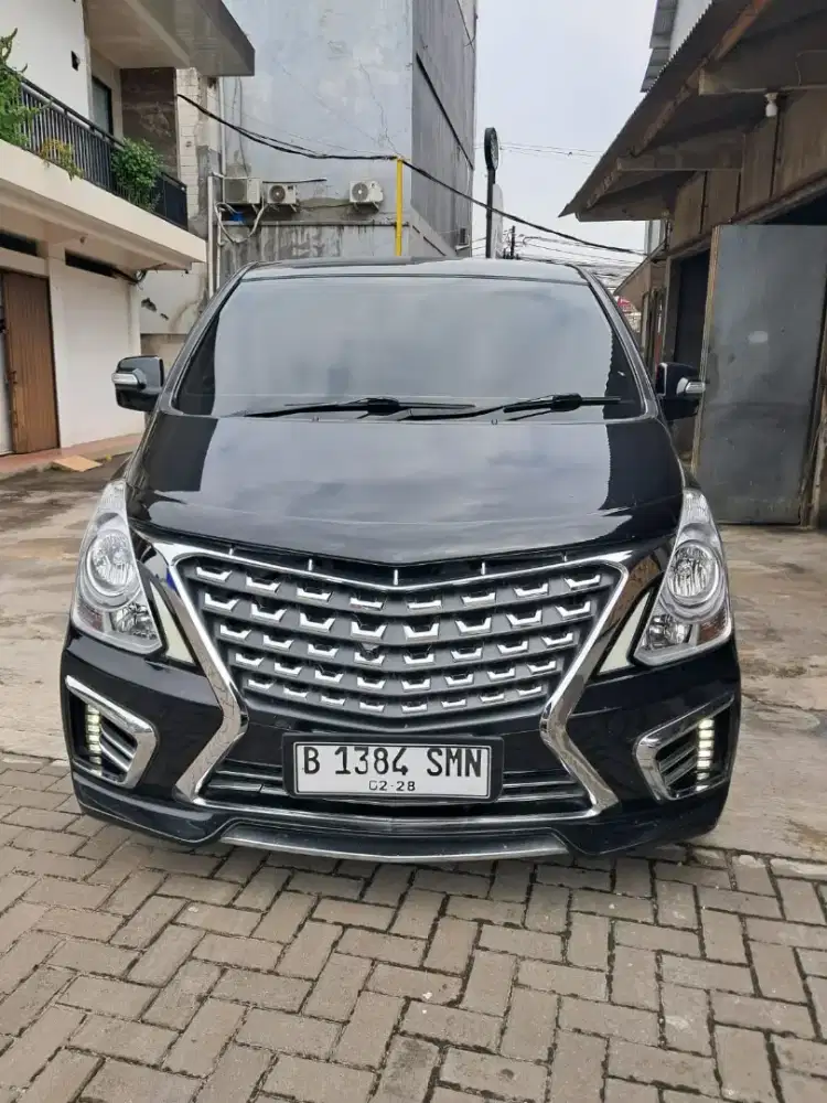 Dijual Hyundai H1 Royale Diesel CRDI