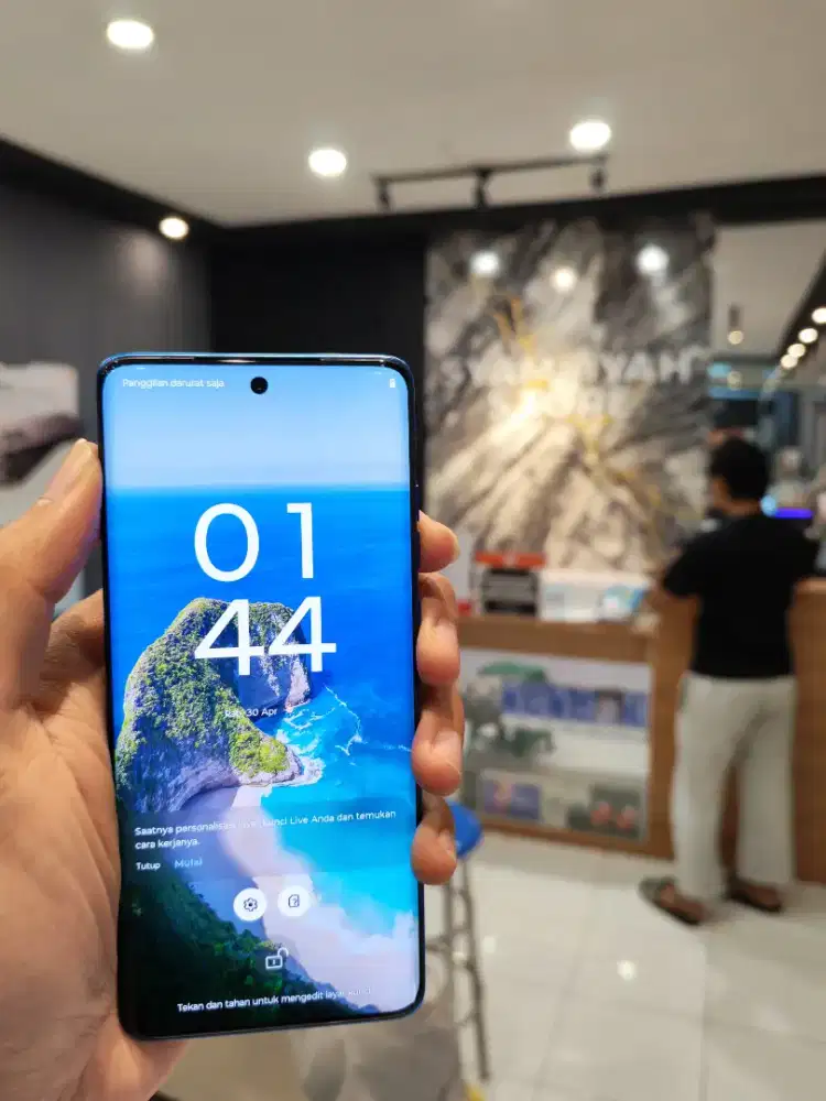 Promo Motorola Edge 60 Fusion 5G RAM 12Gb Layar Curved pOLED Baru.