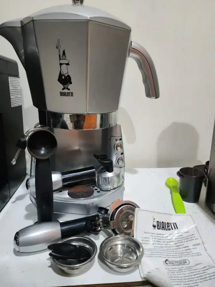 Bialetti- espresso machine