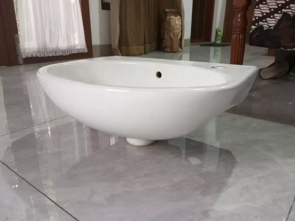 Westafel TOTO bekas washtavell