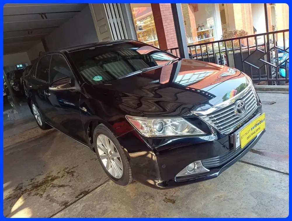 CAMRY 2.5V AT 2012
