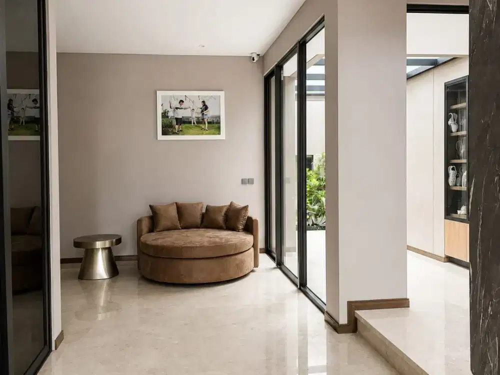 Dijual Rumah mewah fully furnished di ZORA KANADE BSD