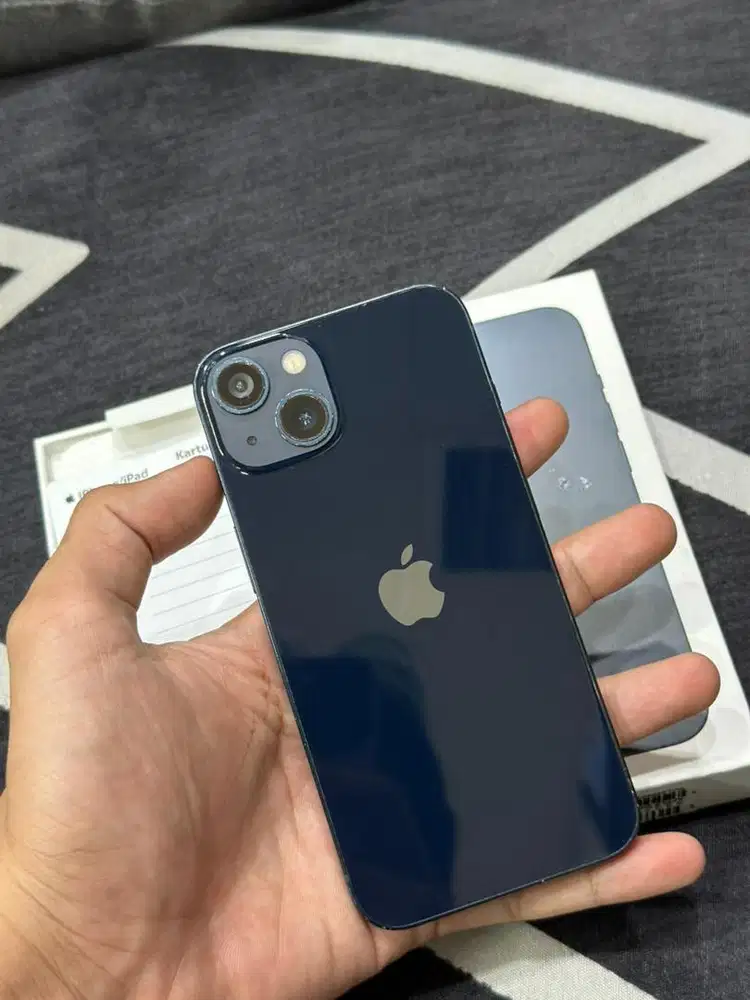 iPhone 13 128Gb iBox