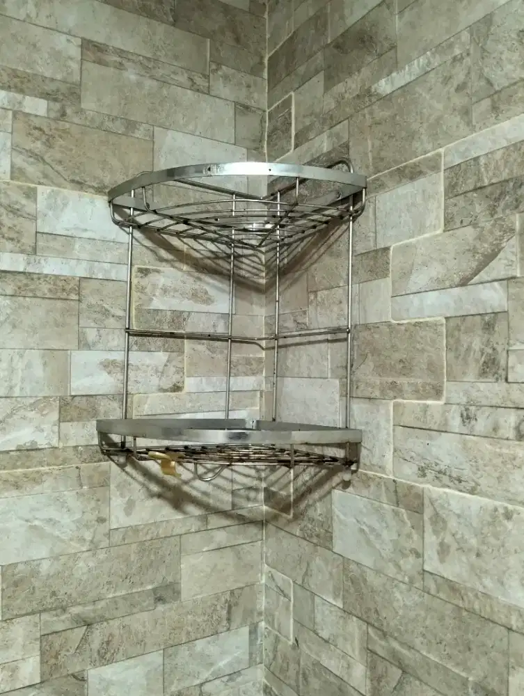 Perlengkapan kamar mandi