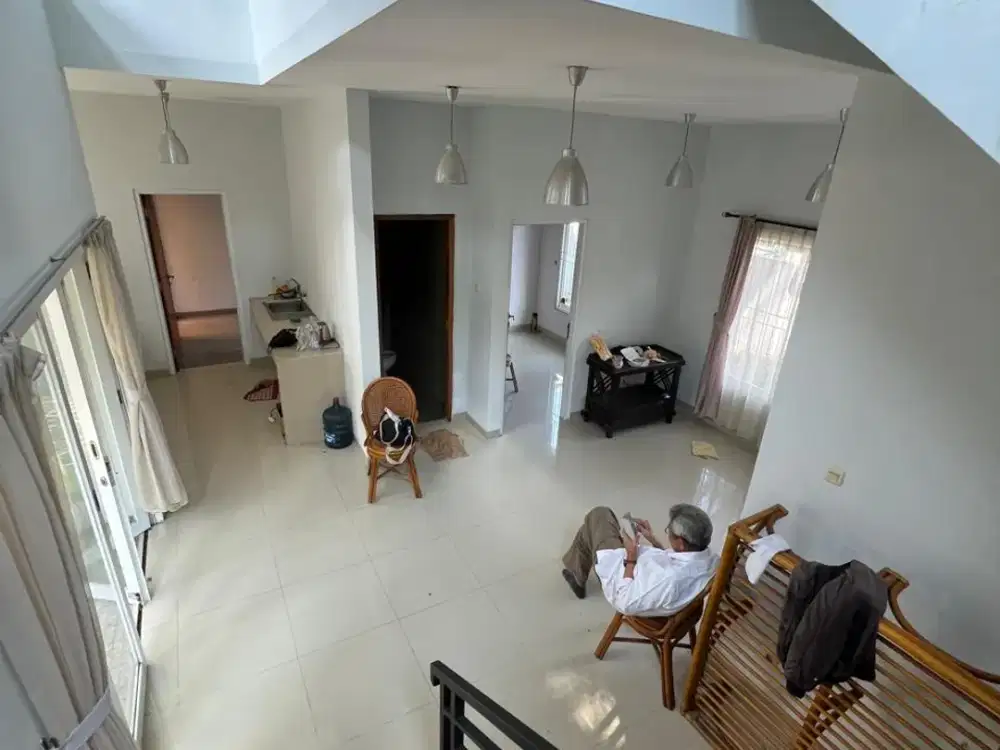 Dijual Rumah Bagus di Kucica Sektor 9 Bintaro