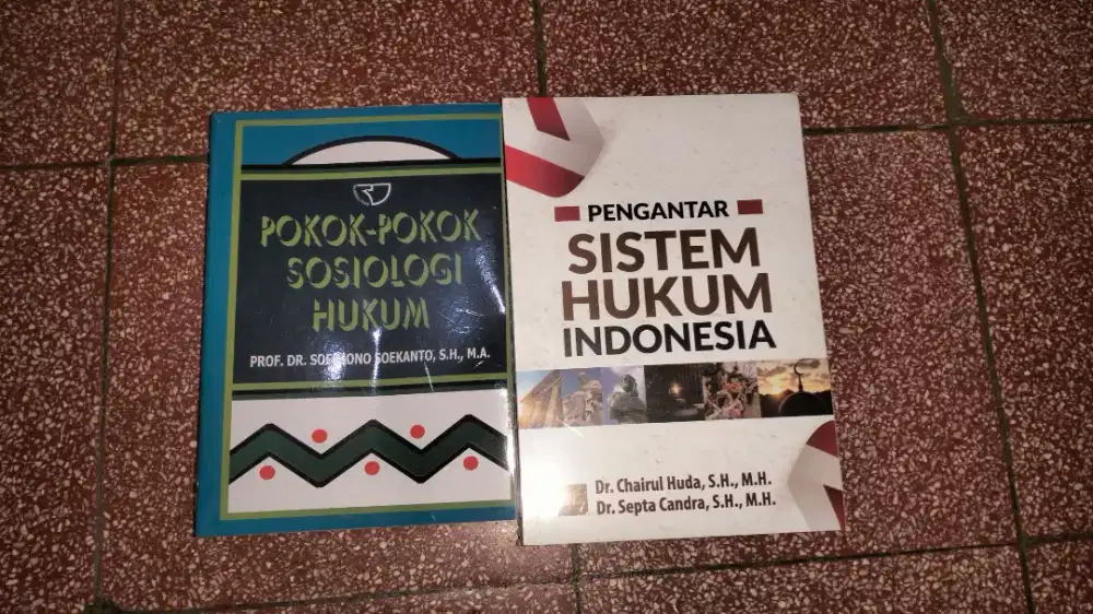 Jual buku pengantar hukum Indonesia dan buku pokok sosiologi hukum