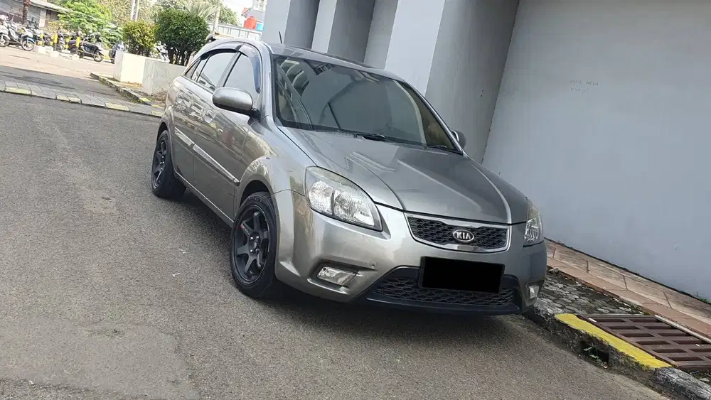 [ PAJAK PANJANG ] KIA Rio SE 1.4 AT 2011/2012