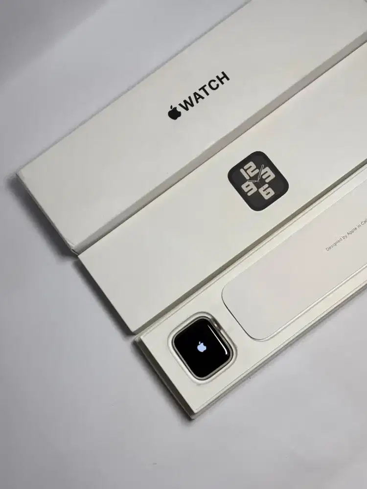 Apple Watch For Sale!
I Watch SE gen 2