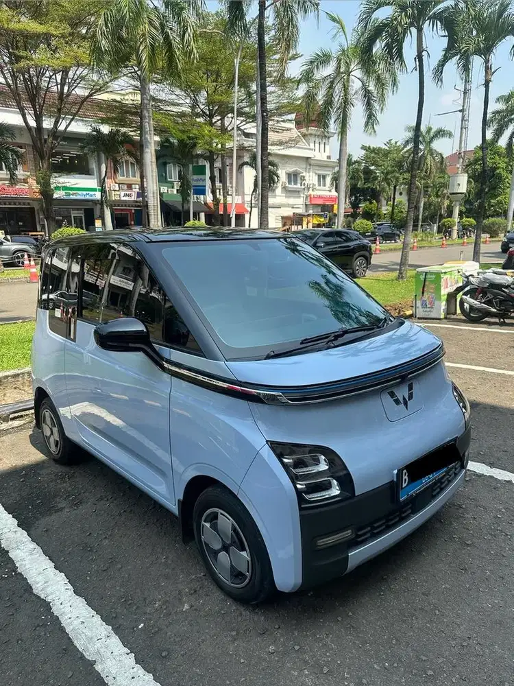 Wuling Air EV Long Range KM 12 Rb Cash 2024 (tipe paling tinggi)