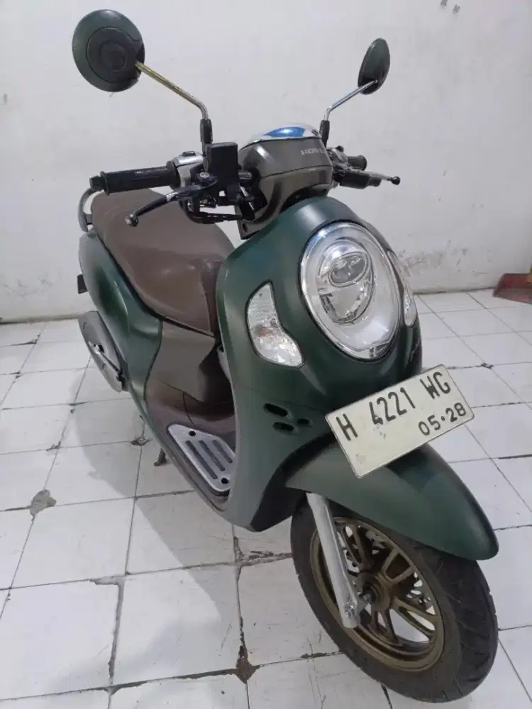 scoopy Prestige  2023