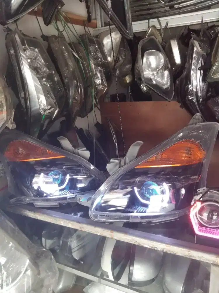 Hedlem avanza 2012 custom biled
