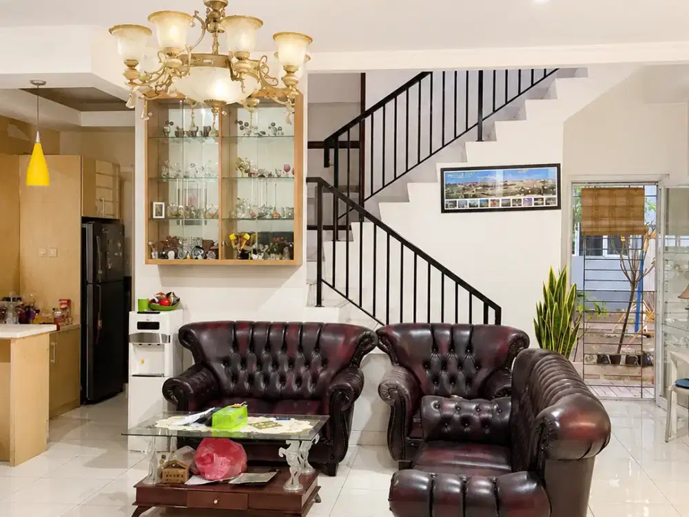 Dijual Rumah Siap Huni Dalam Cluster Lokasi Strategis Dekat Fresh Market Bintaro di Discovery Bintaro Tangsel Lr-2206