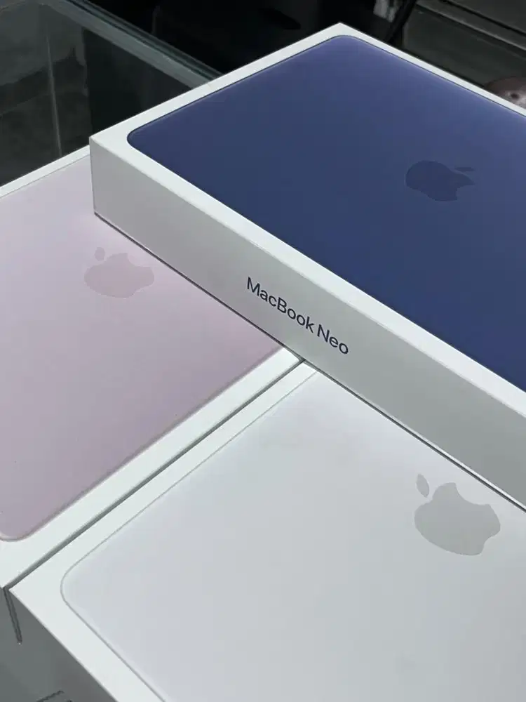 Macbook Neo 8/256gb New Baru