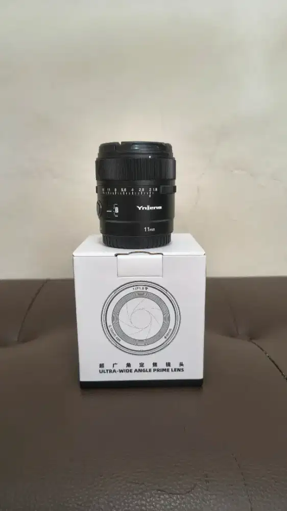 Lensa Yongnuo fix prime lens 11mm