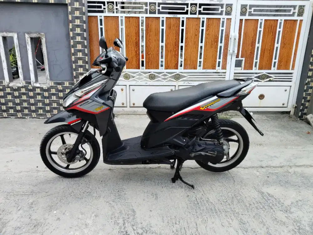 Honda Vario techno tahun 2010 siap pakai di Tangerang