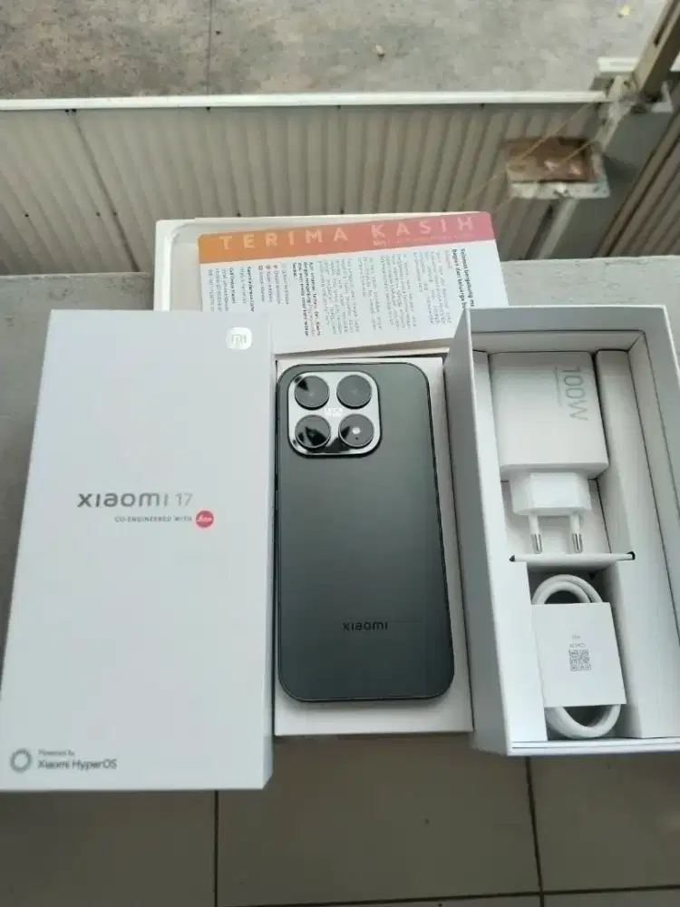 Xiaomi 17 Leica Fullset Ram 12/512 Minus Ada Dent Doang Selbih Nyaaman