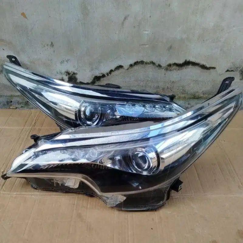 Headlamp Fortuner Vrz 2016 Original Toyota