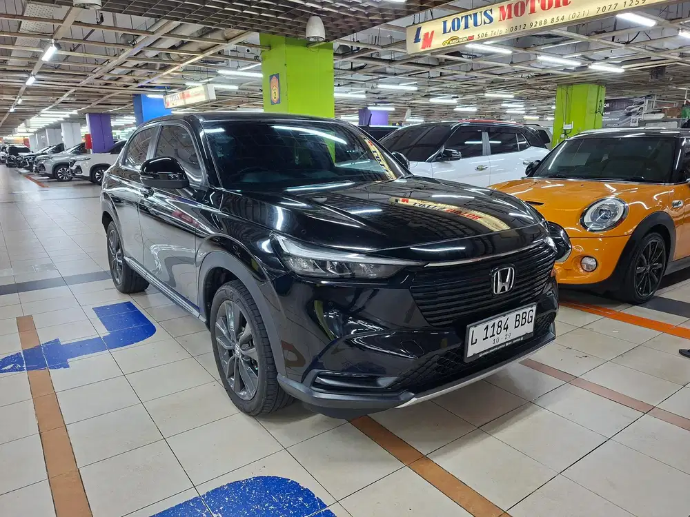 Hrv new 1.5 SE at 2024 sunroof