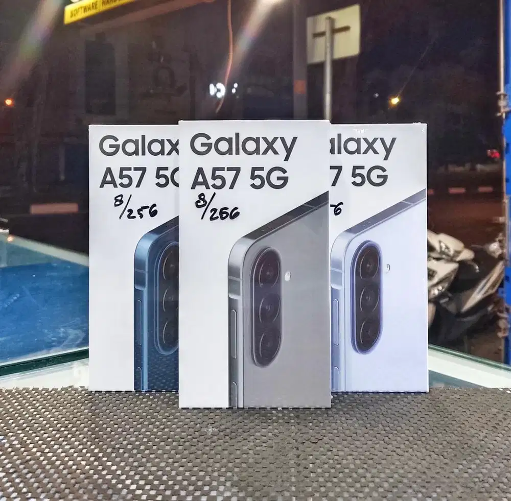 Baru...Samsung A57 Ram 8+8/256 Segel/Garansi Resmi.