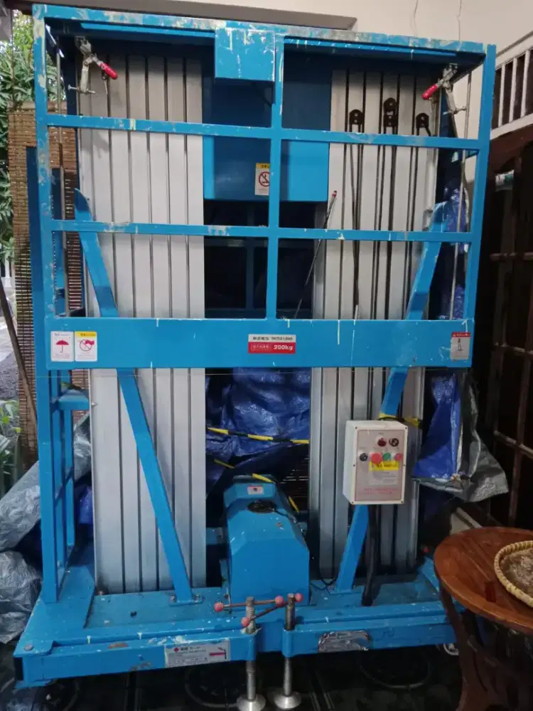 Tangga Hidrolik