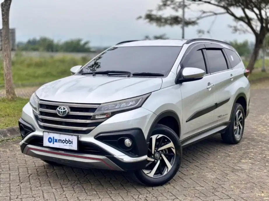 Toyota Rush 1.5 TRD Sportivo Bensin OTOMATIS 2019 BBIR