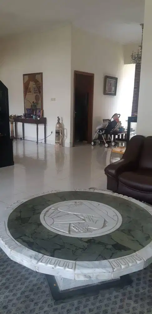 Jual rumah tanah sangat luas asri Bukit nusa indah ciputat bintaro