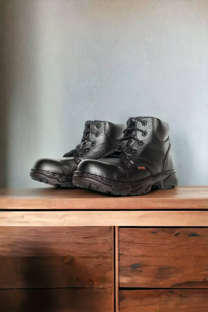 Powerful Sepatu safety free ongkir Purwokerto