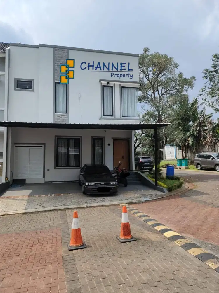Di Jual Rumah Hook Dekat Akses Tol BSD Sevilla Park Tangsel