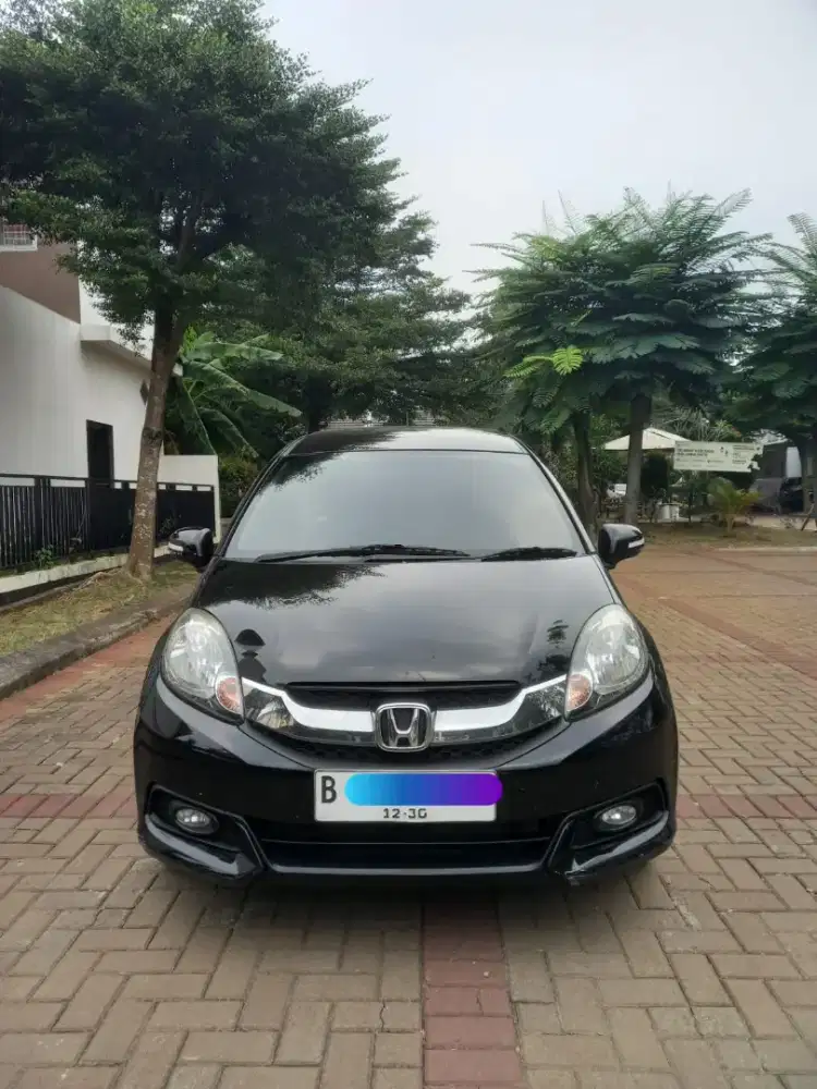 Di Jual Honda Mobilio E Automatic CVT 2014 Cash