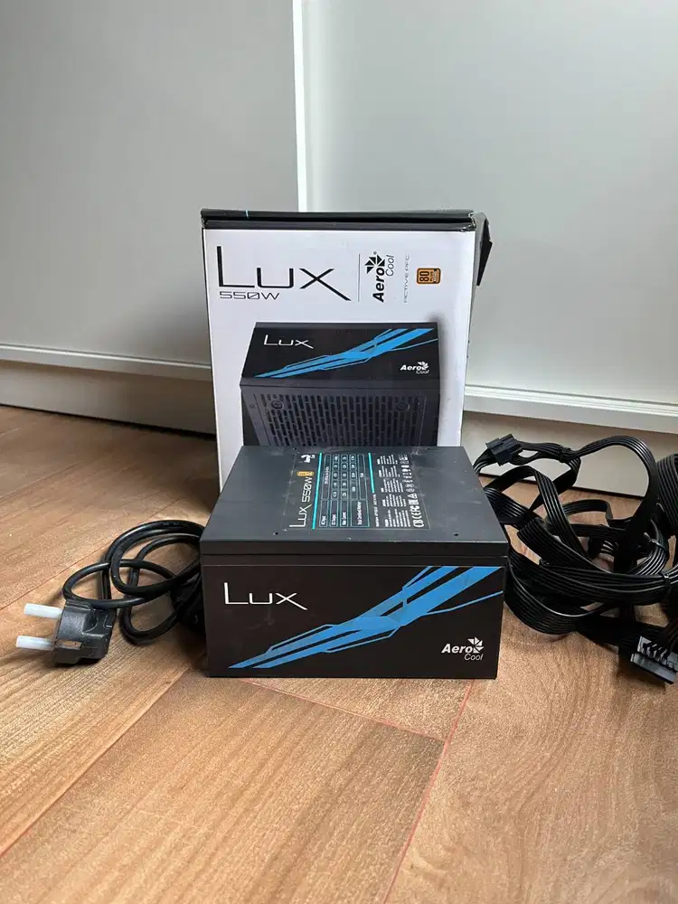 PSU Aero Cool LUX 550w 80 Plus Bronze Bekas